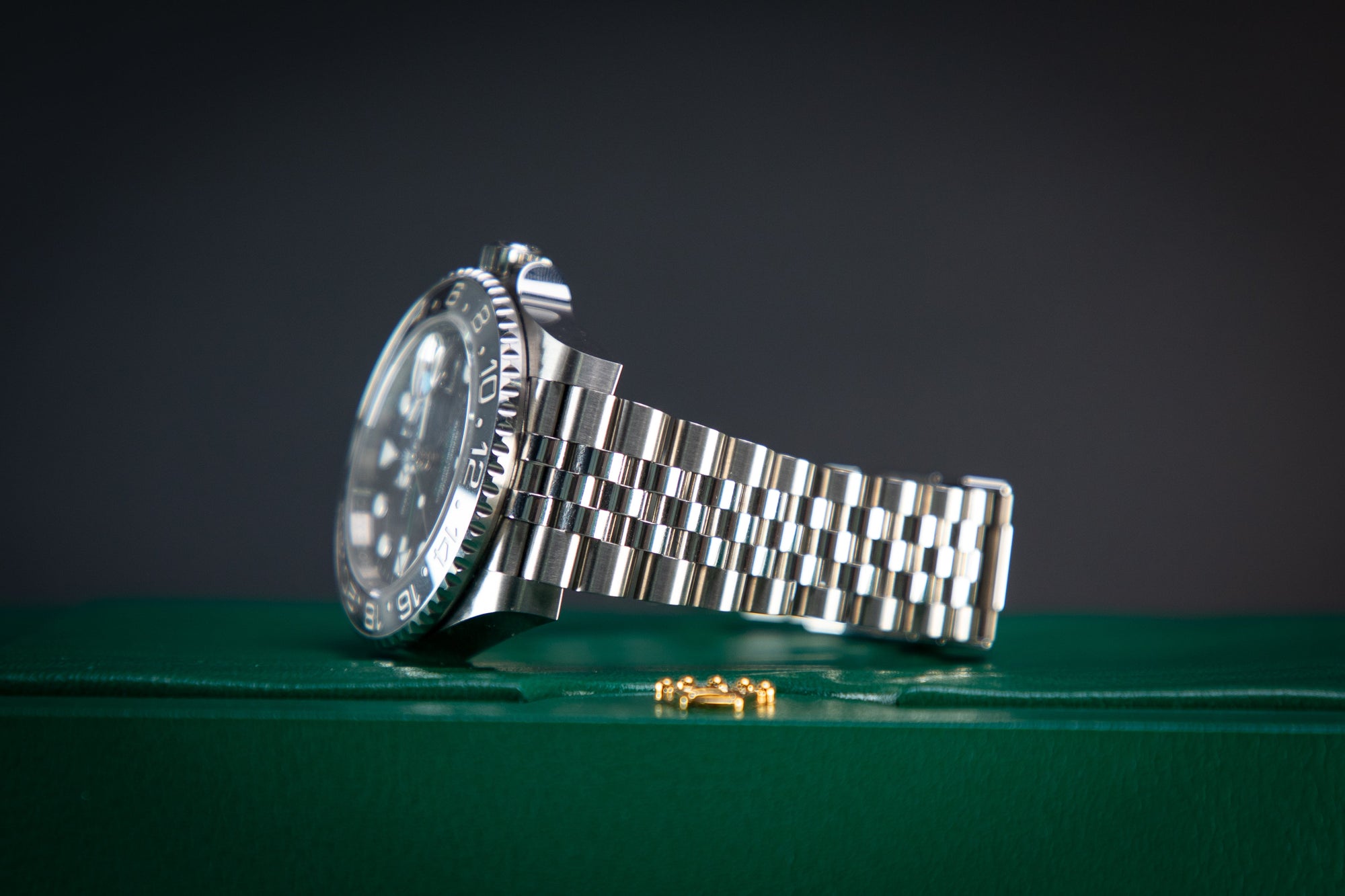 Rolex GMT-Master II Bruce Wayne 40 mm Black Dial Oystersteel Jubilee Bracelet 126710grnr-0003 - WATCHXNYC