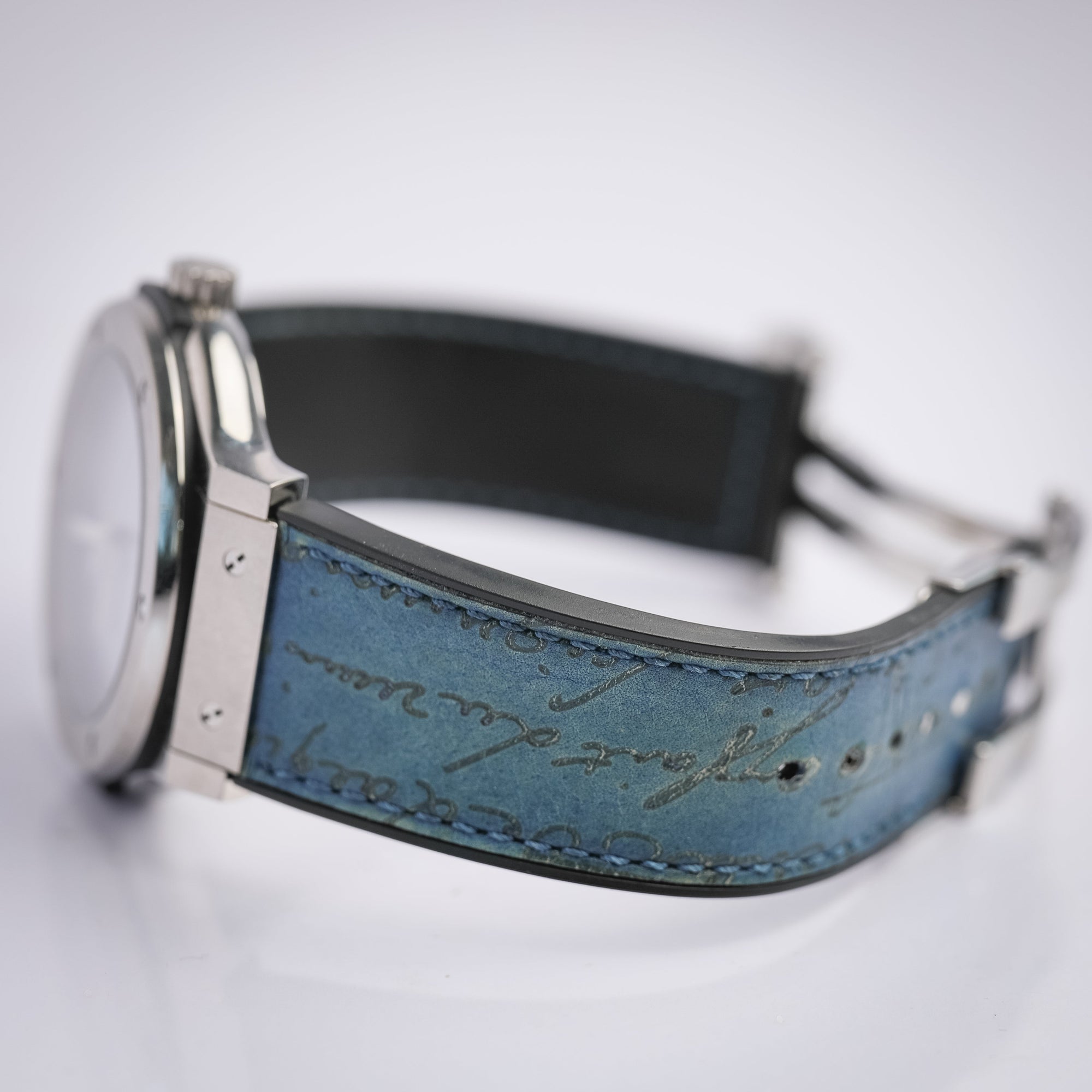 Hublot Classic Fusion Berltui Blue 511.NX.050B.VR.BER16 - WATCHXNYC
