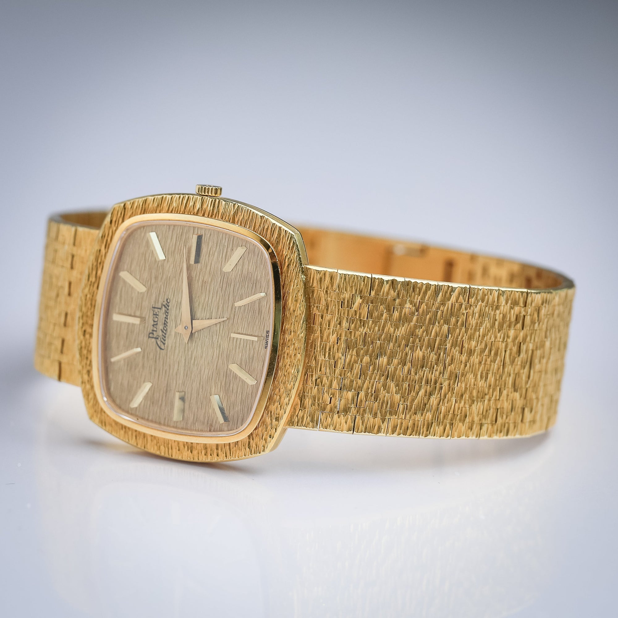 1970's Piaget 12431A6 Yellow Gold - WATCHXNYC