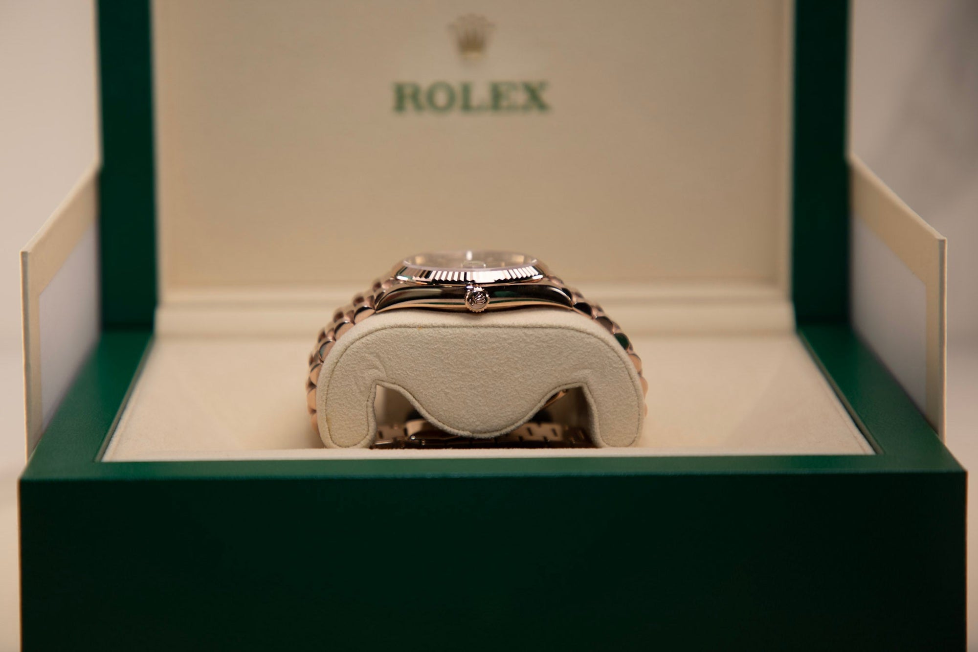 Rolex Oyster 40 mm Chocolate Dial 18 kt Everose Gold President, Semi-Circular Three-Piece Links 228235-0053 - WATCHXNYC