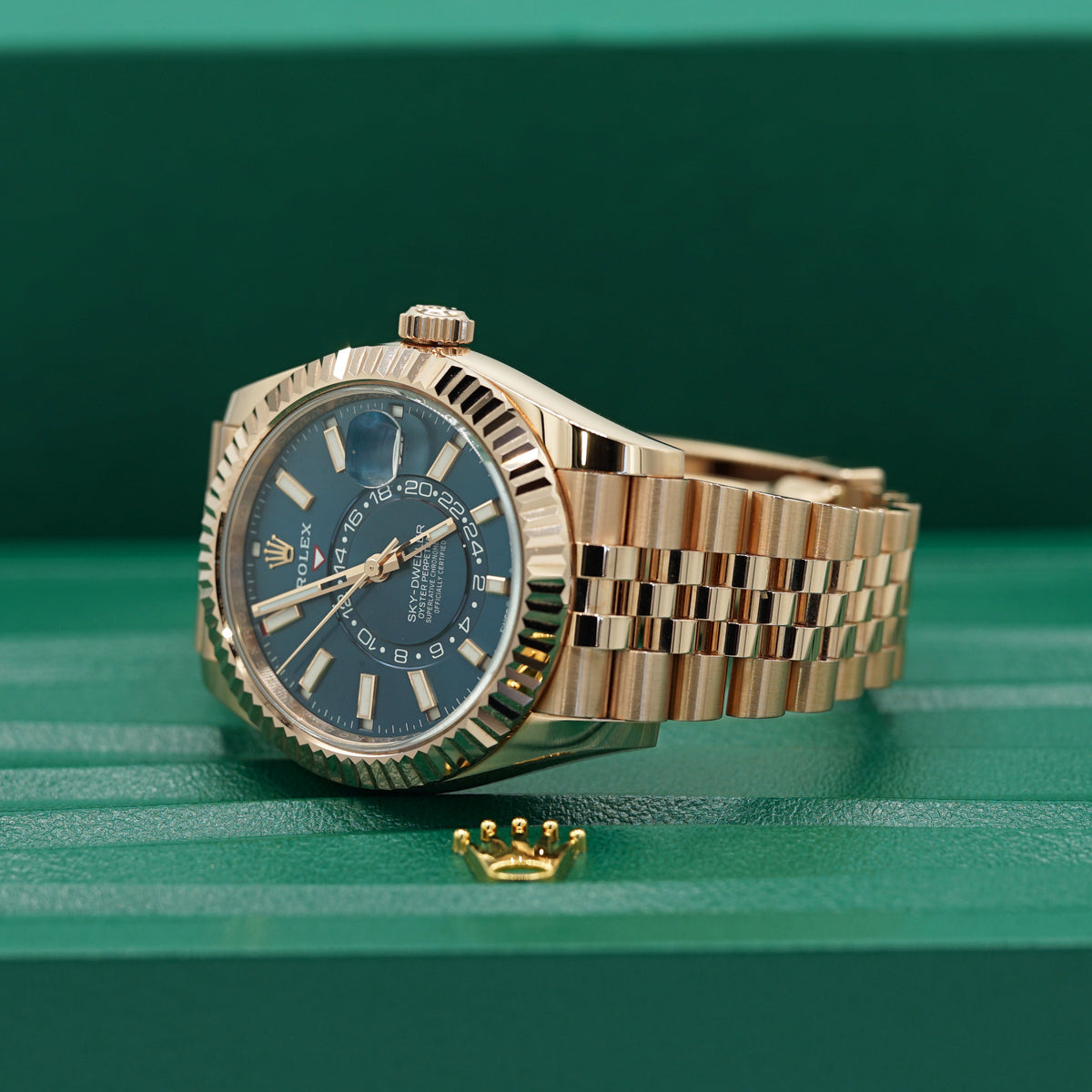 Rolex Sky-Dweller 42 mm Blue-Green Dial 18 kt Everose Gold Oyster 336935-0001 - WATCHXNYC