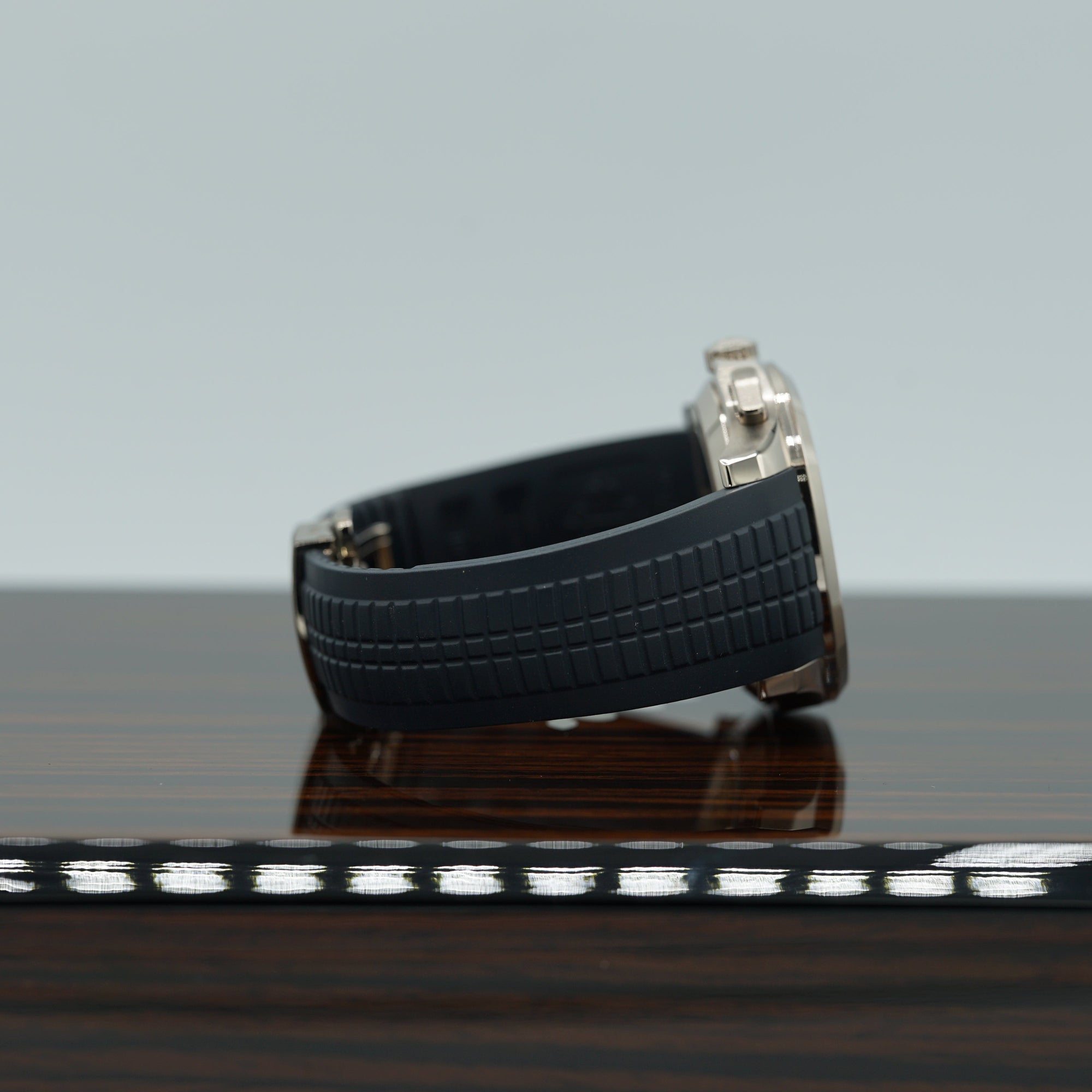 Patek Philippe  Aquanaut 42.2 mm Blue Dial 18K White Gold Rubber Strap 5968G-001 - WATCHXNYC