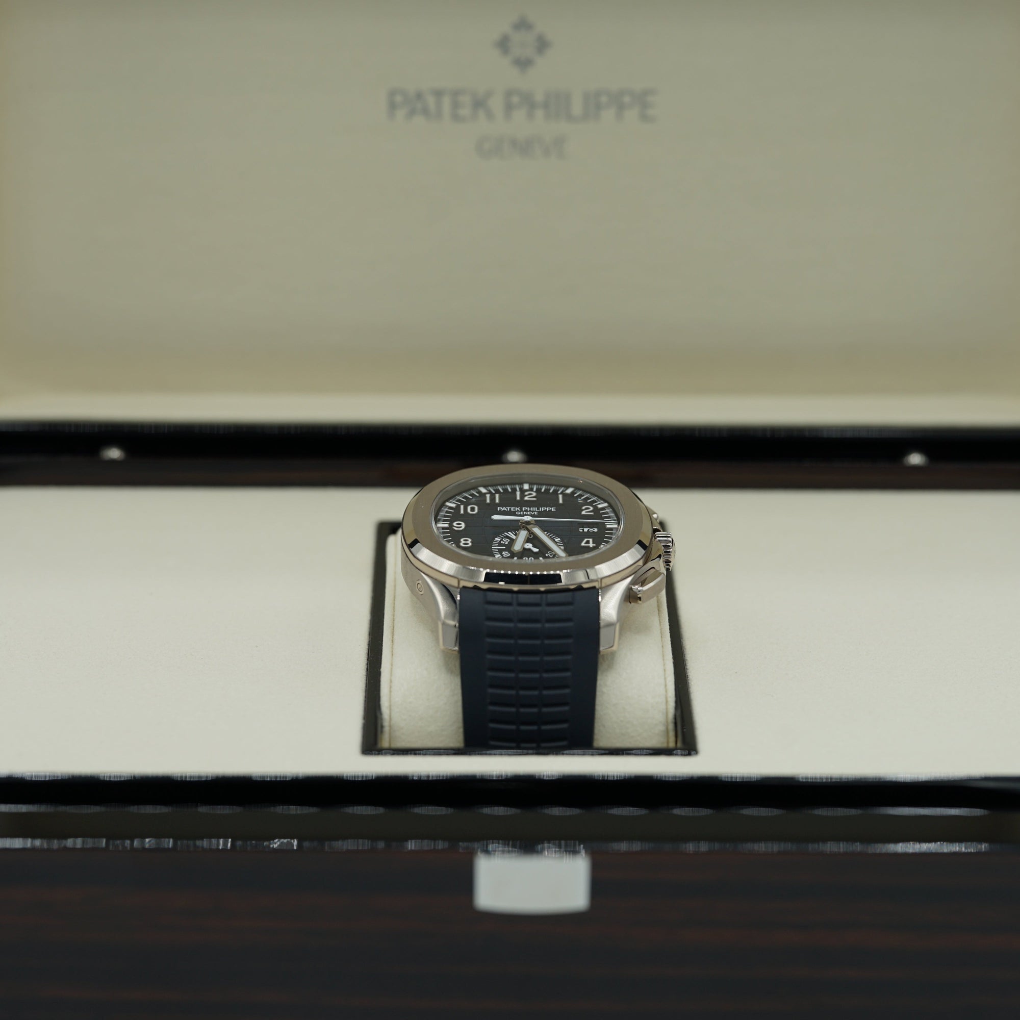 Patek Philippe  Aquanaut 42.2 mm Blue Dial 18K White Gold Rubber Strap 5968G-001 - WATCHXNYC