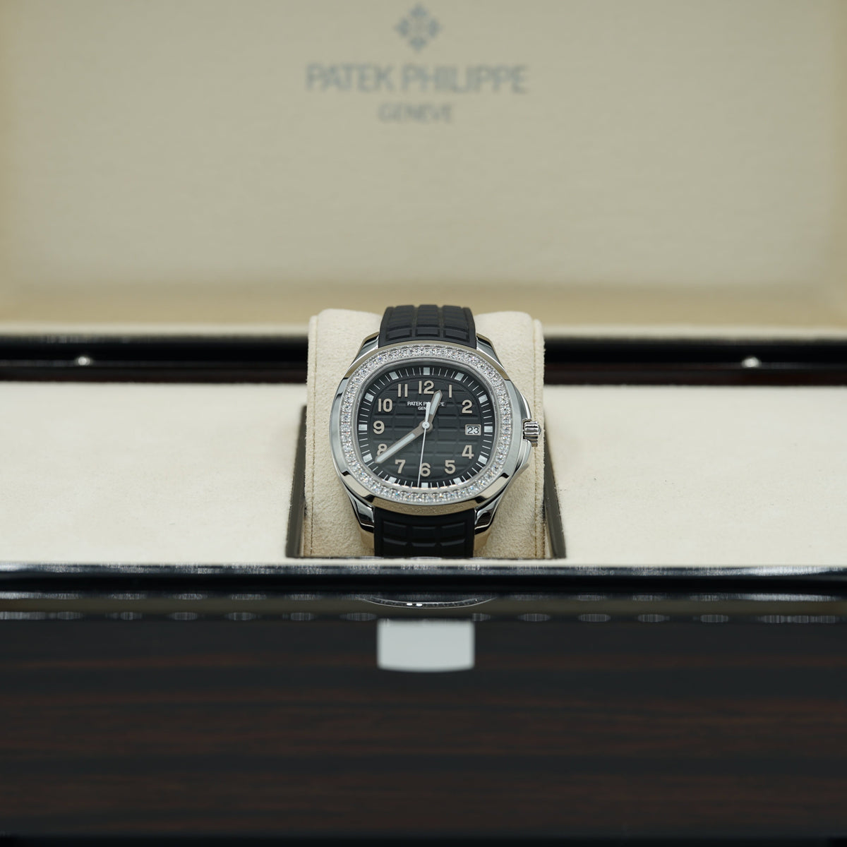 Patek Philippe 5267/200A-001 Aquanaut 38.8mm Black Dial Stainless Steel - WATCHXNYC