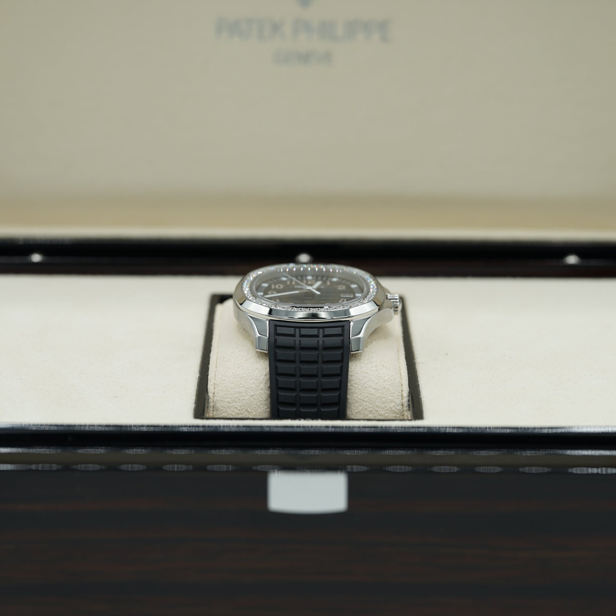 Patek Philippe 5267/200A-001 Aquanaut 38.8mm Black Dial Stainless Steel - WATCHXNYC