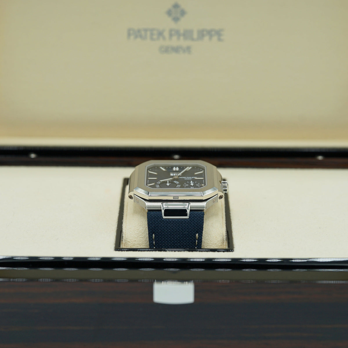 Patek Philippe Cubitus 45mm Sunburst Blue Dial Platinum 5822P-001 - WATCHXNYC