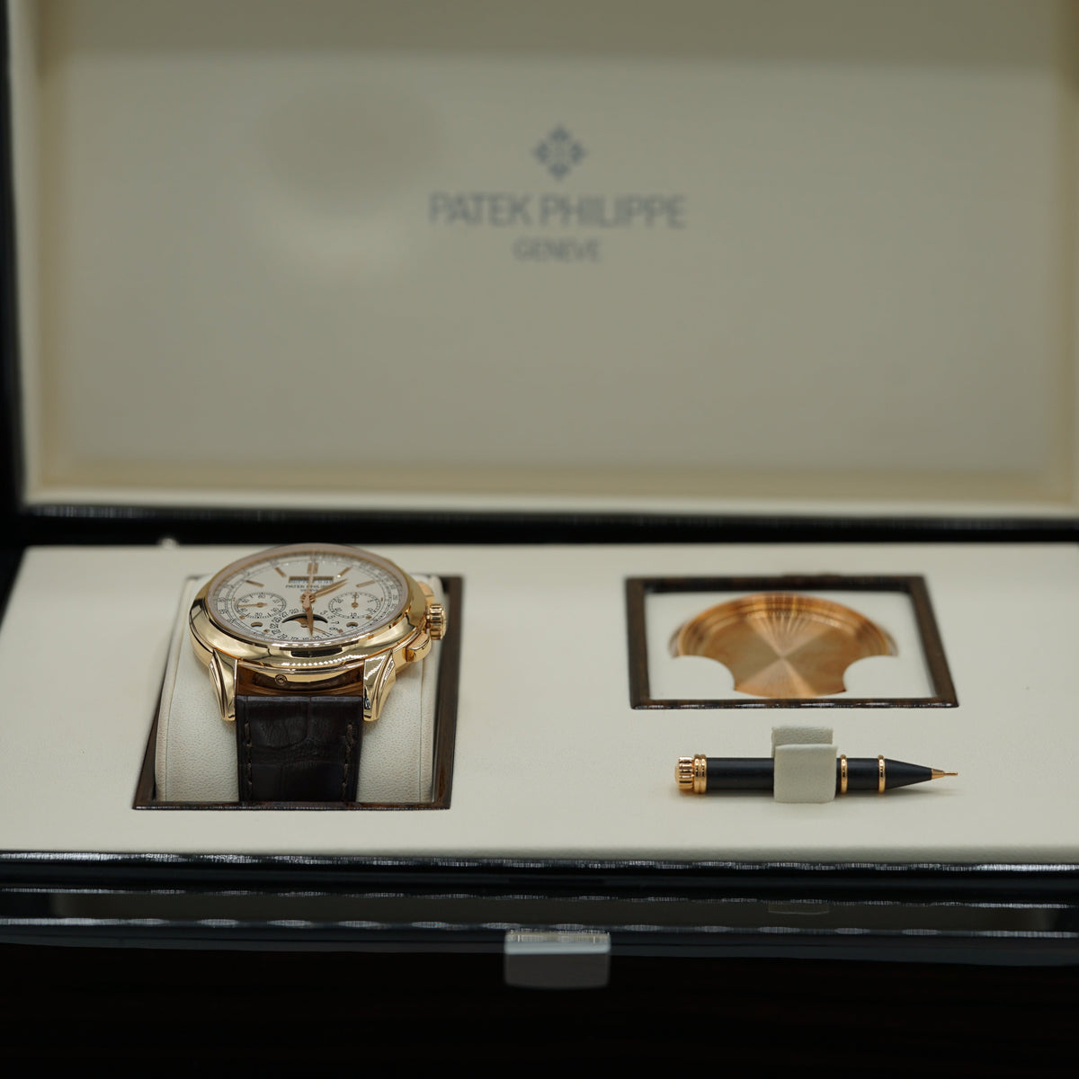 5270R-001 - WATCHXNYC