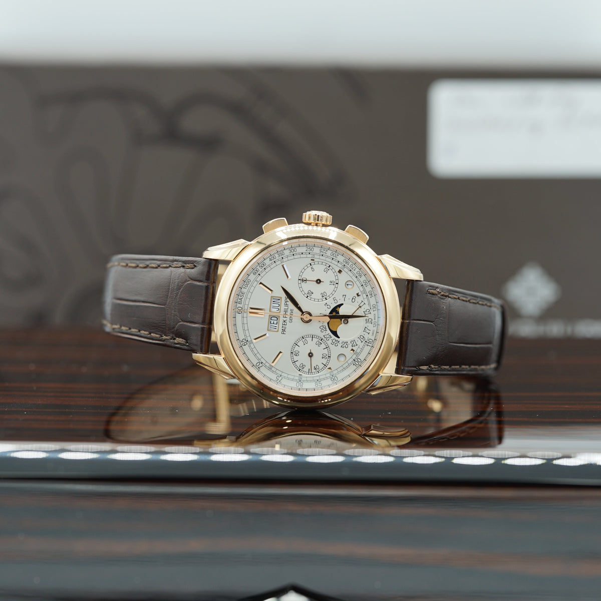 5270R-001 - WATCHXNYC