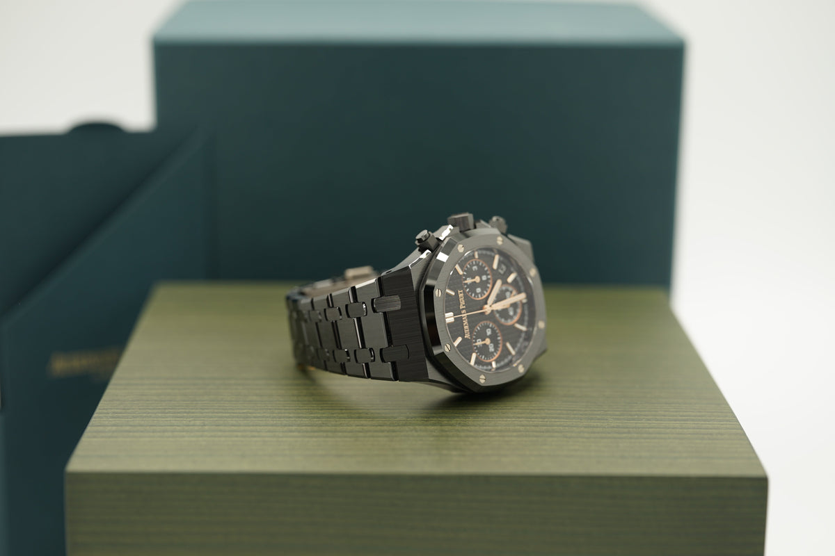 Audemars Piguet Royal Oak Selfwinding Chronograph 41 mm Black  Dial Ceramic Bracelet 26240CE.OO.1225CE.02 - WATCHXNYC