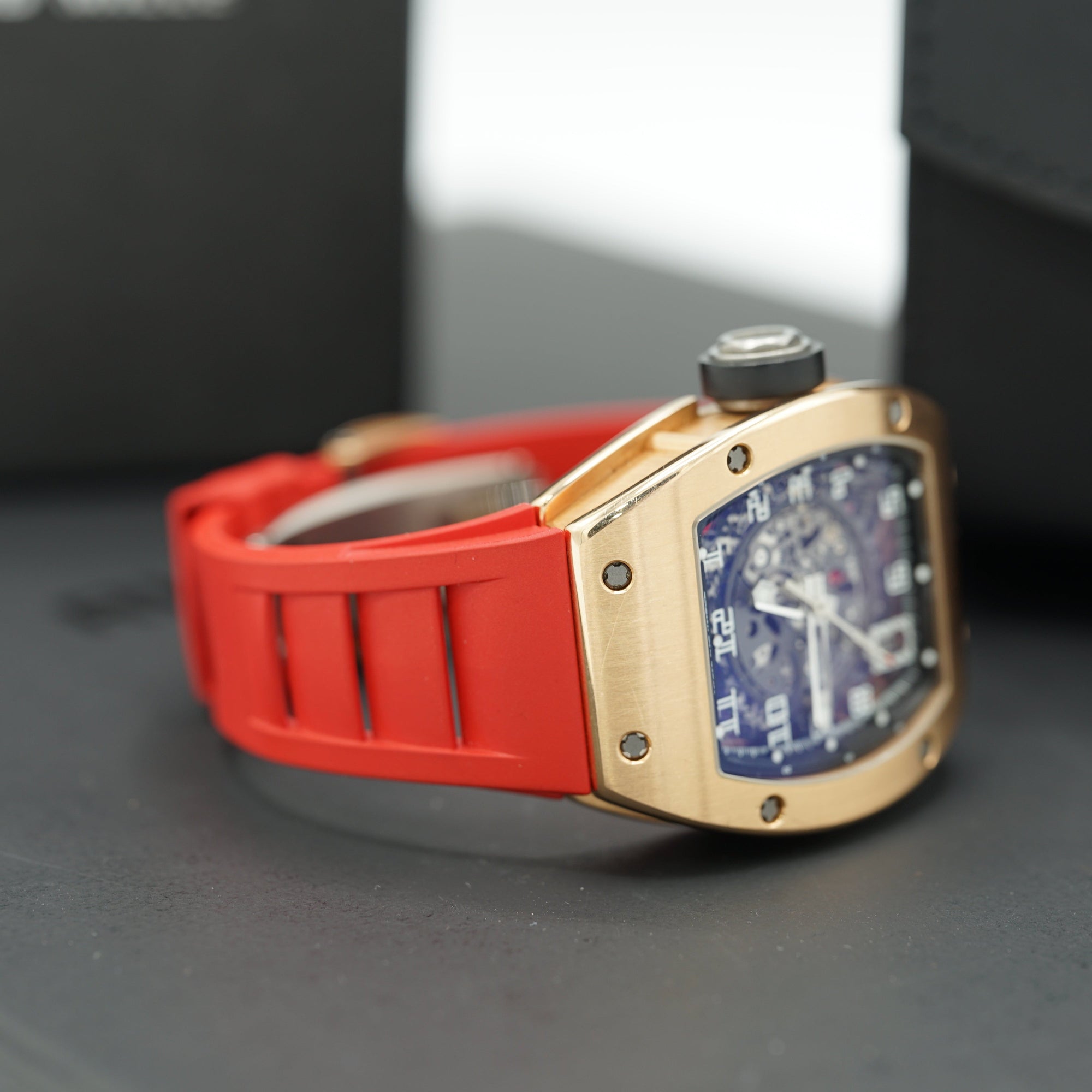 RM010 - WATCHXNYC