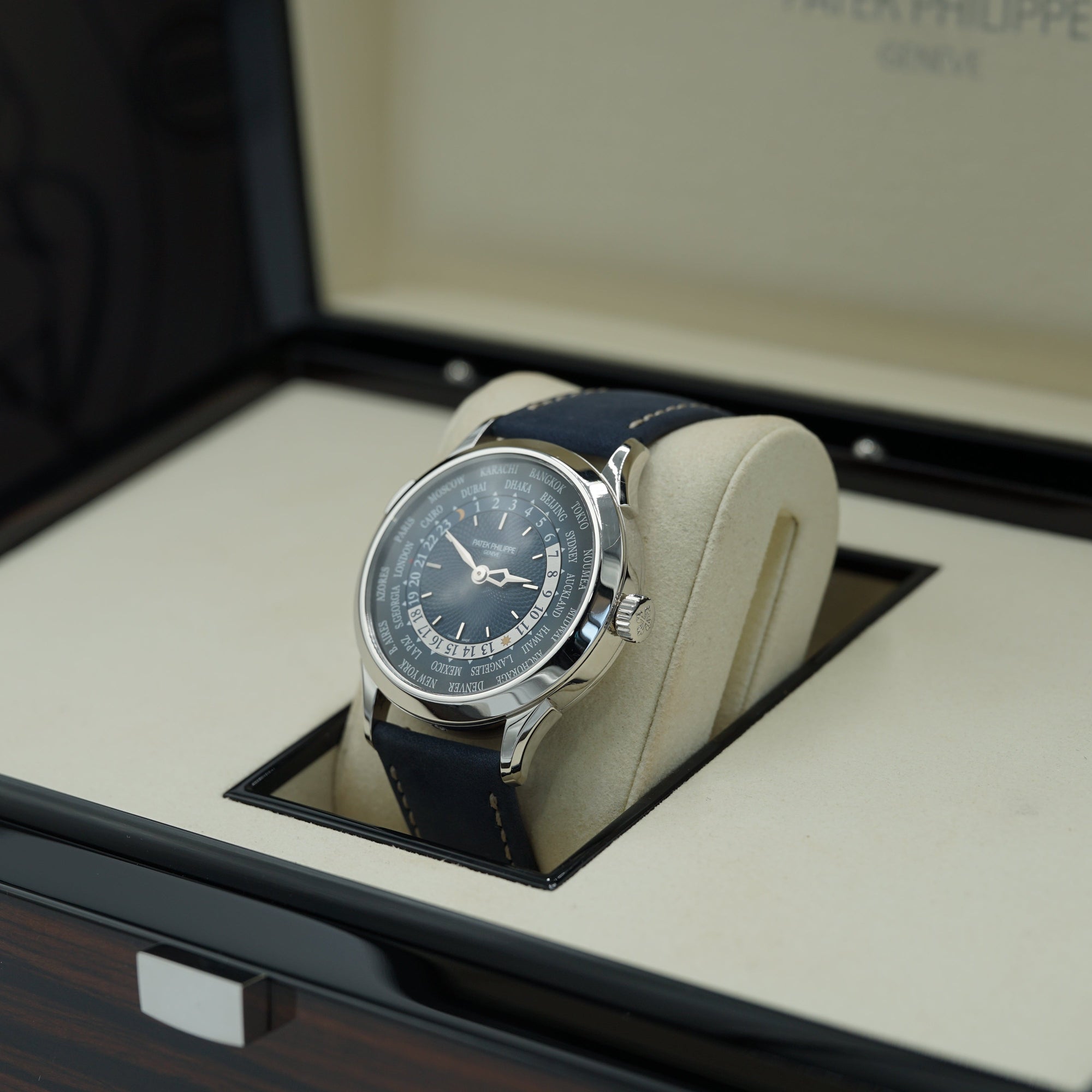 Patek Philippe 5230P-001 World Time 38.5mm Blue Dial Platinum - WATCHXNYC