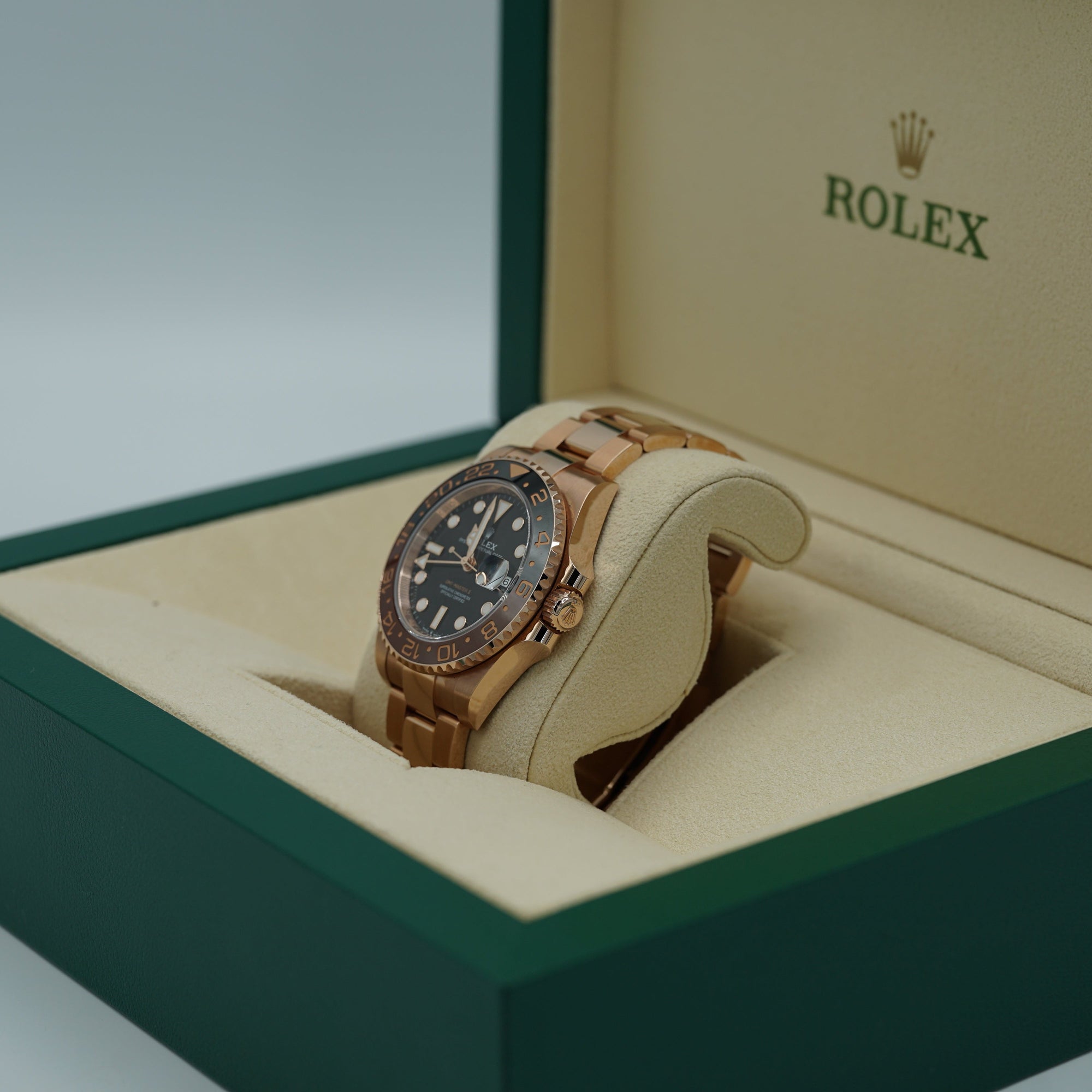 Rolex GMT-Master II 40 mm Black Dial 18 kt Everose Gold Oyster Bracelet 126715chnr-0001 - WATCHXNYC