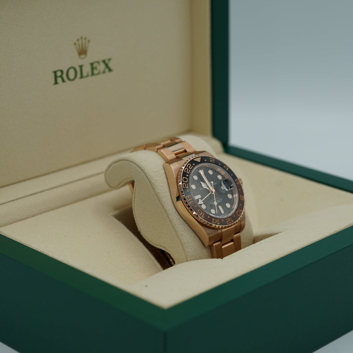 Rolex GMT-Master II 40 mm Black Dial 18 kt Everose Gold Oyster Bracelet 126715chnr-0001 - WATCHXNYC