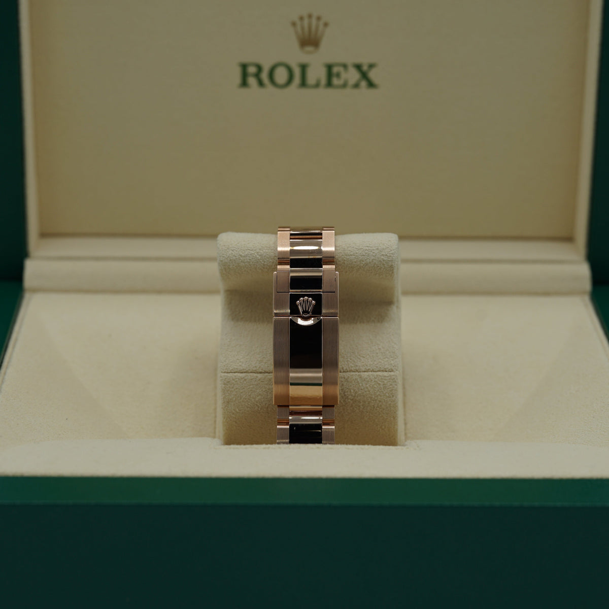 Rolex GMT-Master II 40 mm Black Dial 18 kt Everose Gold Oyster Bracelet 126715chnr-0001 - WATCHXNYC
