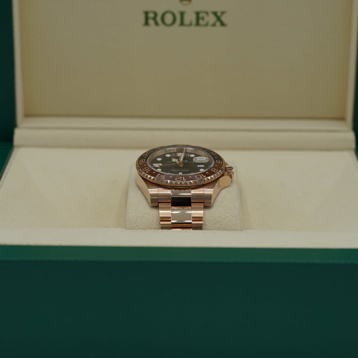 Rolex GMT-Master II 40 mm Black Dial 18 kt Everose Gold Oyster Bracelet 126715chnr-0001 - WATCHXNYC