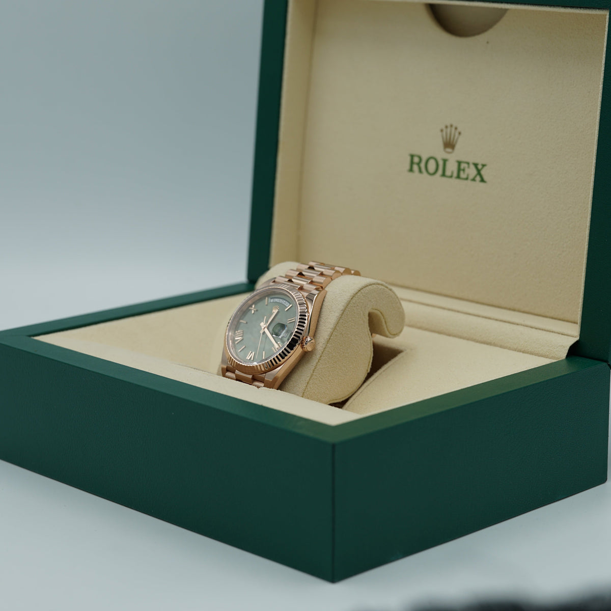 Rolex Oyster 40 mm Olive Green Dial 18 kt Everose Gold President, Semi-Circular Three-Piece Links 228235-0025 - WATCHXNYC