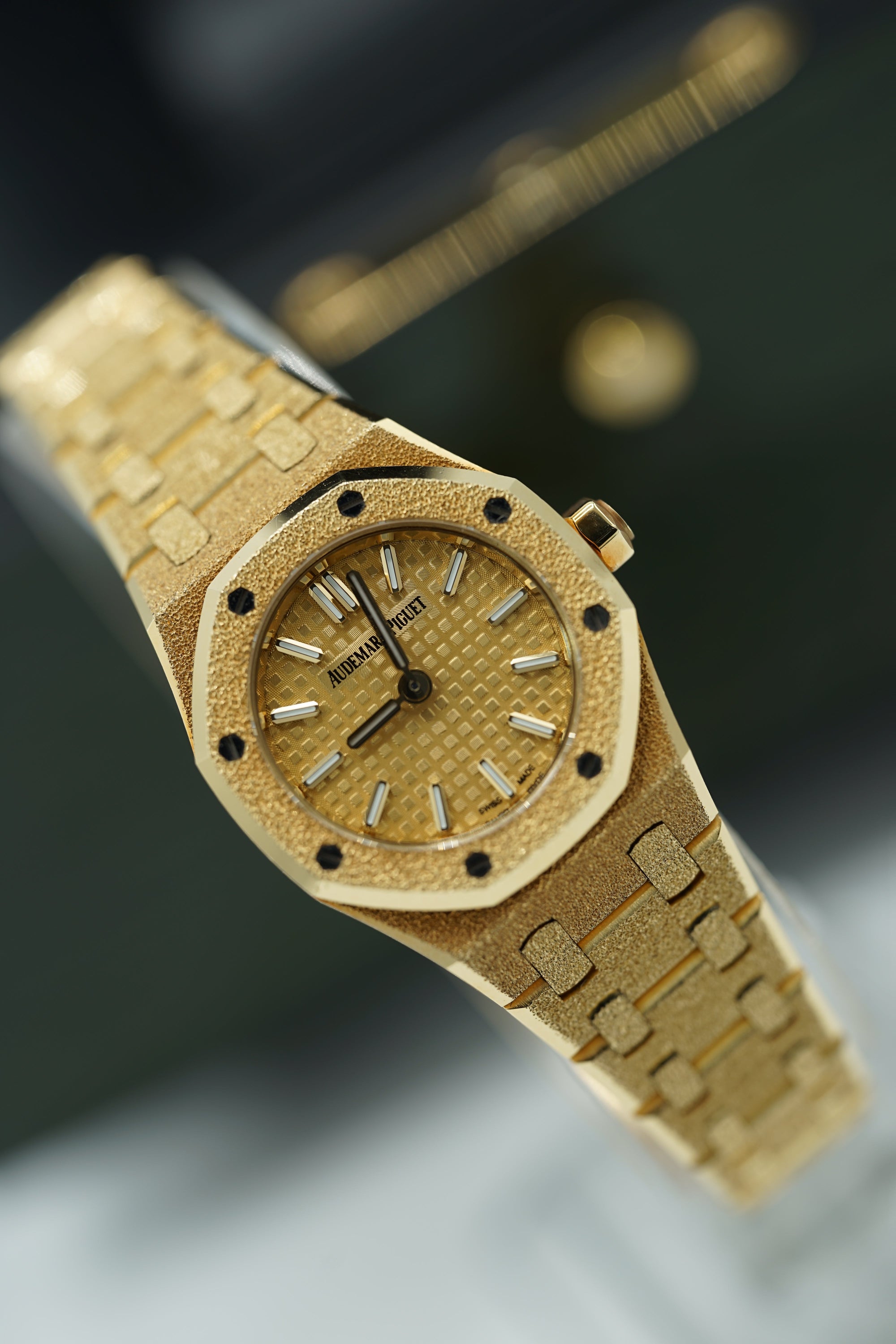 Audemars Piguet Royal Oak Mini Frosted Gold Quartz 23 mm Yellow Dial 18-Carat Yellow Gold Bracelet 67630BA.GG.1312BA.01 - WATCHXNYC
