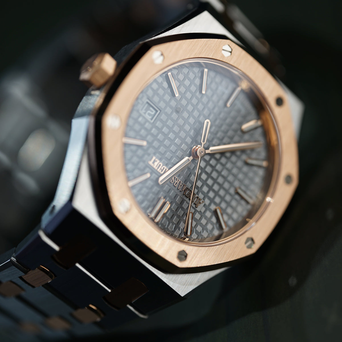 Audemars Piguet Royal Oak Selfwinding 34 mm Grey Dial Stainless Steel with 18k Pink Gold Bracelet 77450SR.OO.1361SR.03 - WATCHXNYC