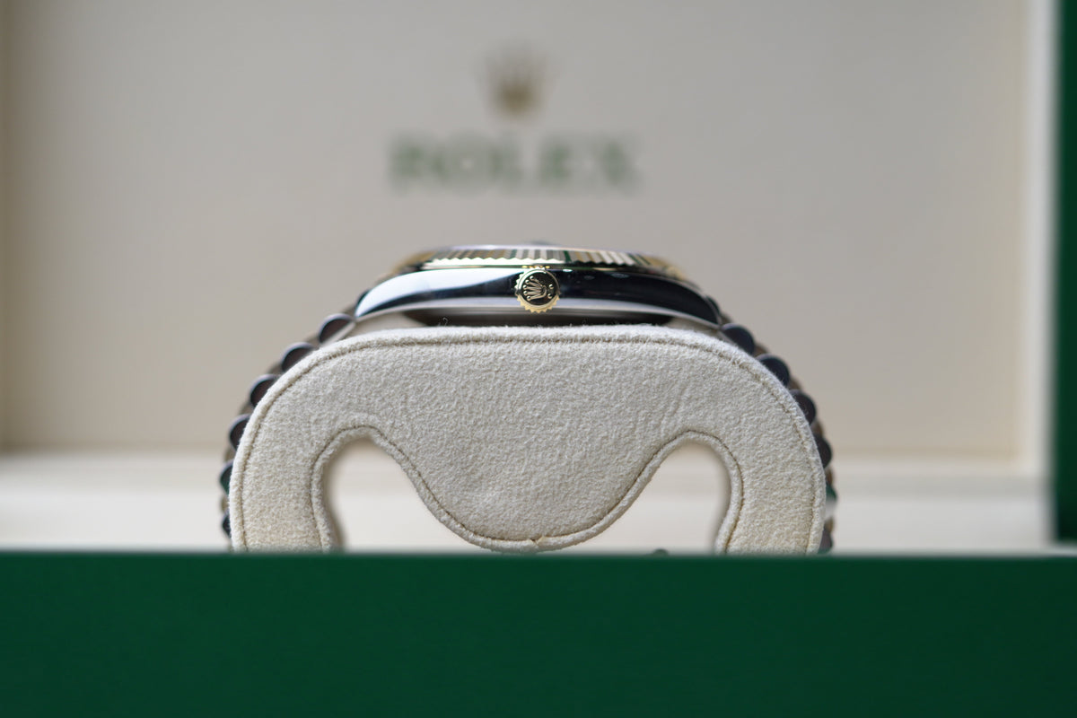 Rolex Datejust 41 41 mm Bright Black Dial Oystersteel and 18k Yellow Gold Jubilee Bracelet 126333-0014 - WATCHXNYC