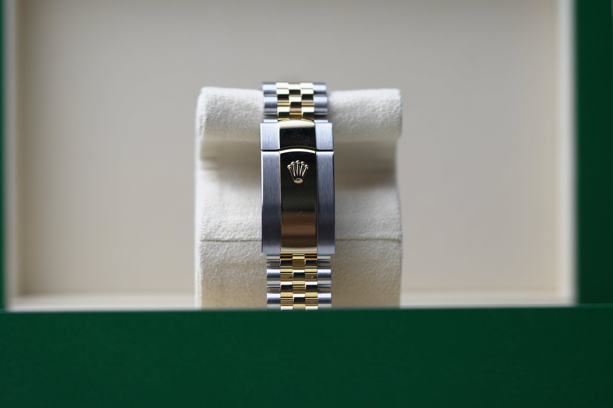 Rolex Datejust 41 41 mm Bright Black Dial Oystersteel and 18k Yellow Gold Jubilee Bracelet 126333-0014 - WATCHXNYC