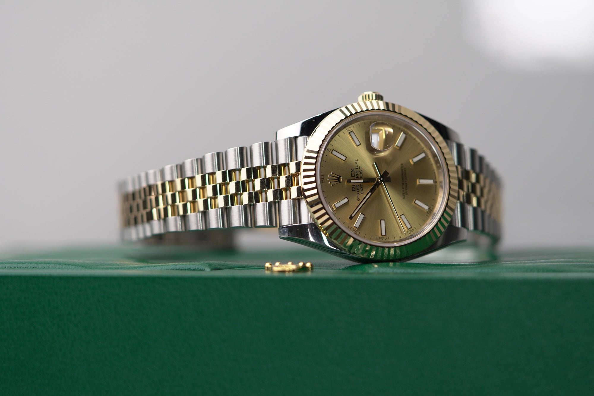 Rolex Datejust 41 41 mm Champagne-Colour Dial Oystersteel and 18k Yellow Gold Jubilee Bracelet 126333-0010 - WATCHXNYC
