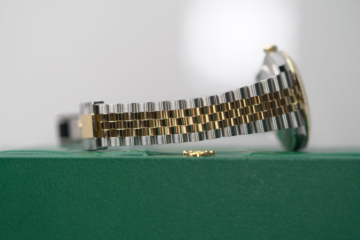 Rolex Datejust 41 41 mm Champagne-Colour Dial Oystersteel and 18k Yellow Gold Jubilee Bracelet 126333-0010 - WATCHXNYC