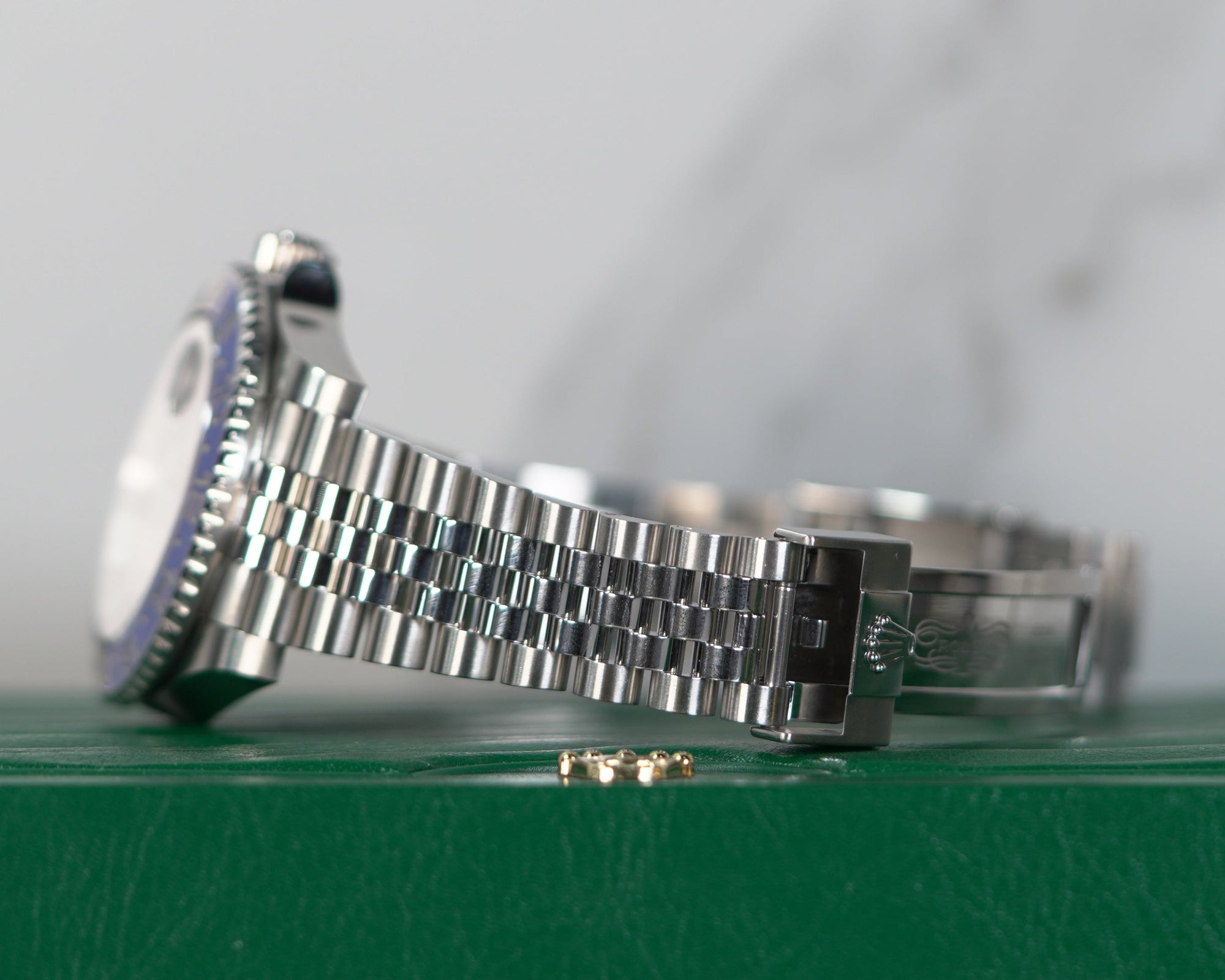 Rolex GMT-Master II Batgirl 40 mm Black Dial Oystersteel Jubilee Bracelet 126710blnr-0002 - WATCHXNYC