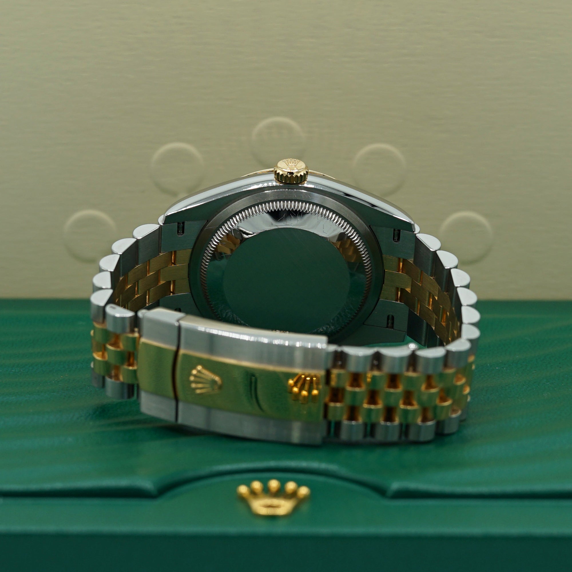 2025 Rolex Datejust 36 mm Champagne-Colour Set With Diamonds Dial Oystersteel and 18k Yellow Gold Jubilee Bracelet 126233-0017 - WATCHXNYC