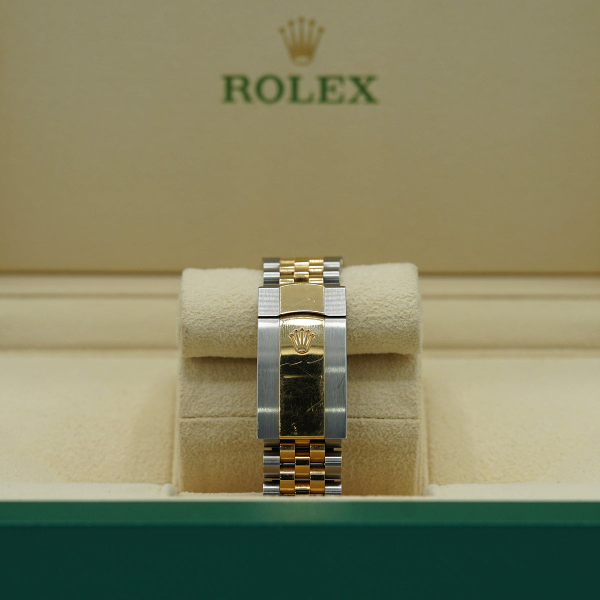 2025 Rolex Datejust 36 mm Champagne-Colour Set With Diamonds Dial Oystersteel and 18k Yellow Gold Jubilee Bracelet 126233-0017 - WATCHXNYC