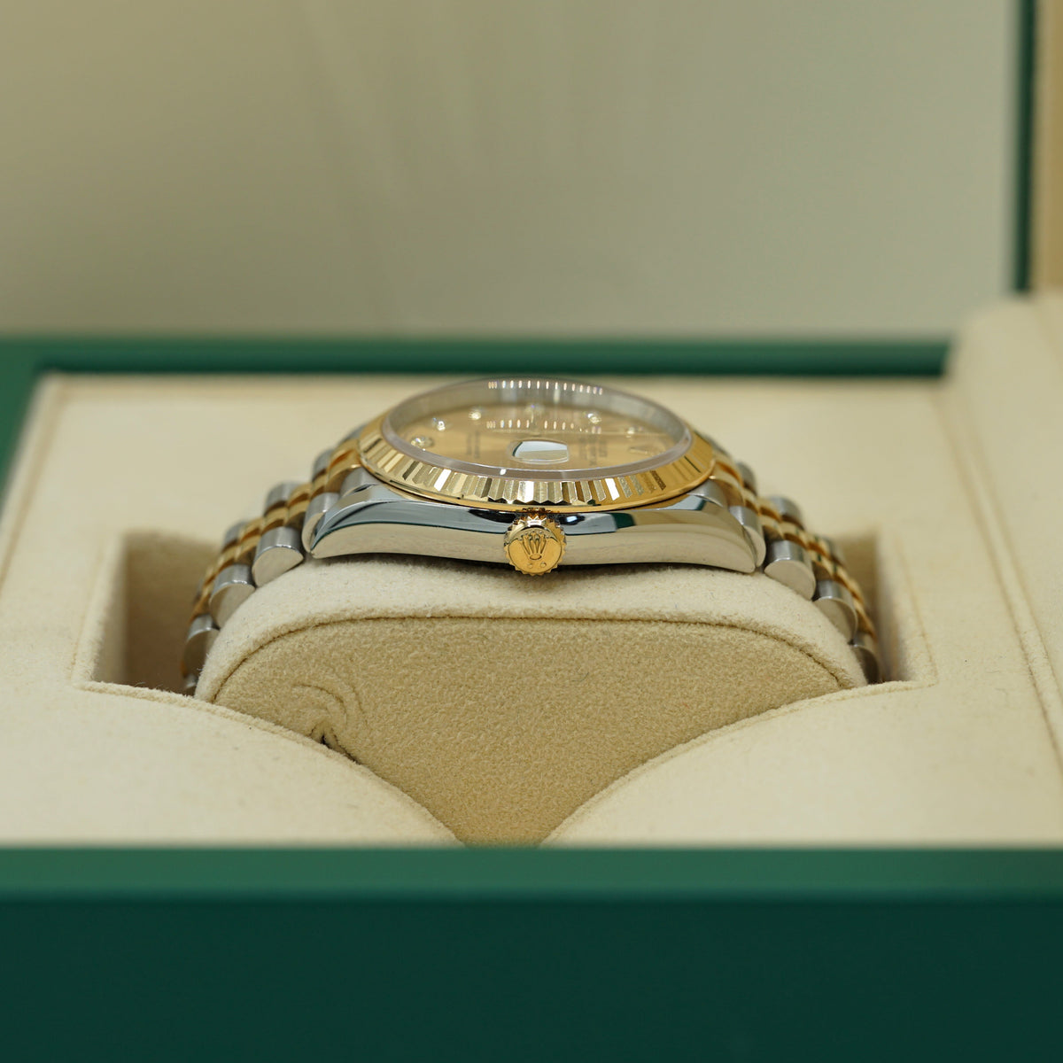 2025 Rolex Datejust 36 mm Champagne-Colour Set With Diamonds Dial Oystersteel and 18k Yellow Gold Jubilee Bracelet 126233-0017 - WATCHXNYC