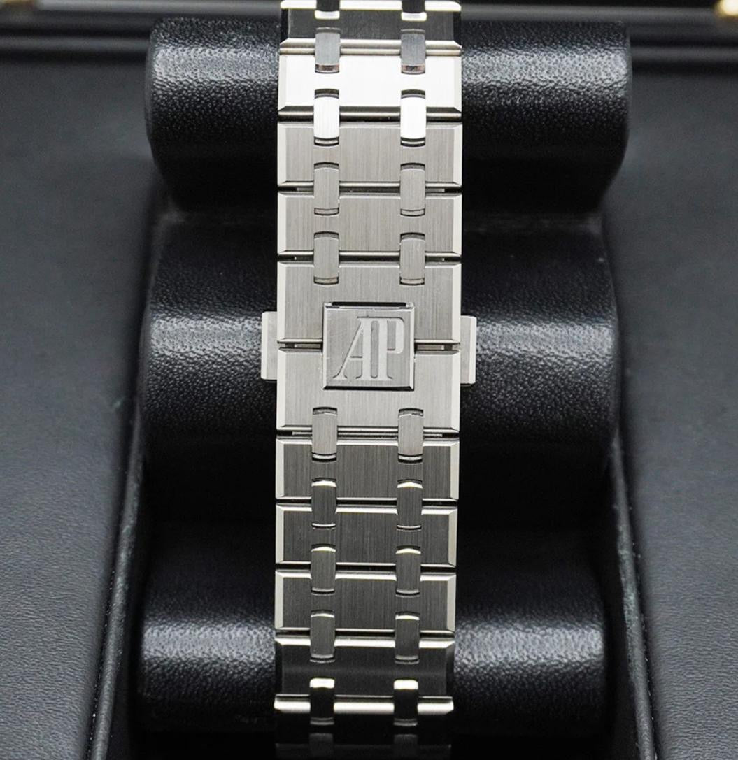 Audemars Piguet Royal Oak 37mm White Dial Stainless Steel 15550ST.OO.1356ST.03 - WATCHXNYC