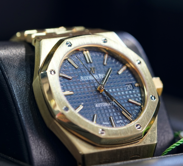 Audemars Piguet Royal Oak 37mm Blue Dial Yellow Gold Bracelet 15450BA.OO.1256BA.02 - WATCHXNYC