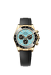 This Oyster Perpetual Cosmograph Daytona in 18 kt yellow gold, with a turquoise blue and black dial and an Oysterflex bracelet, features a black Cerachrom bezel with tachymetric scale.